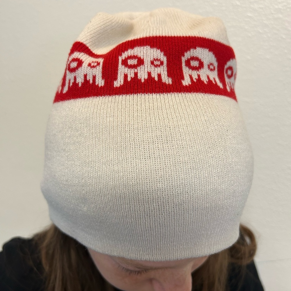 ⛄️ Cream and Red IFound Winter Hat ⛄️